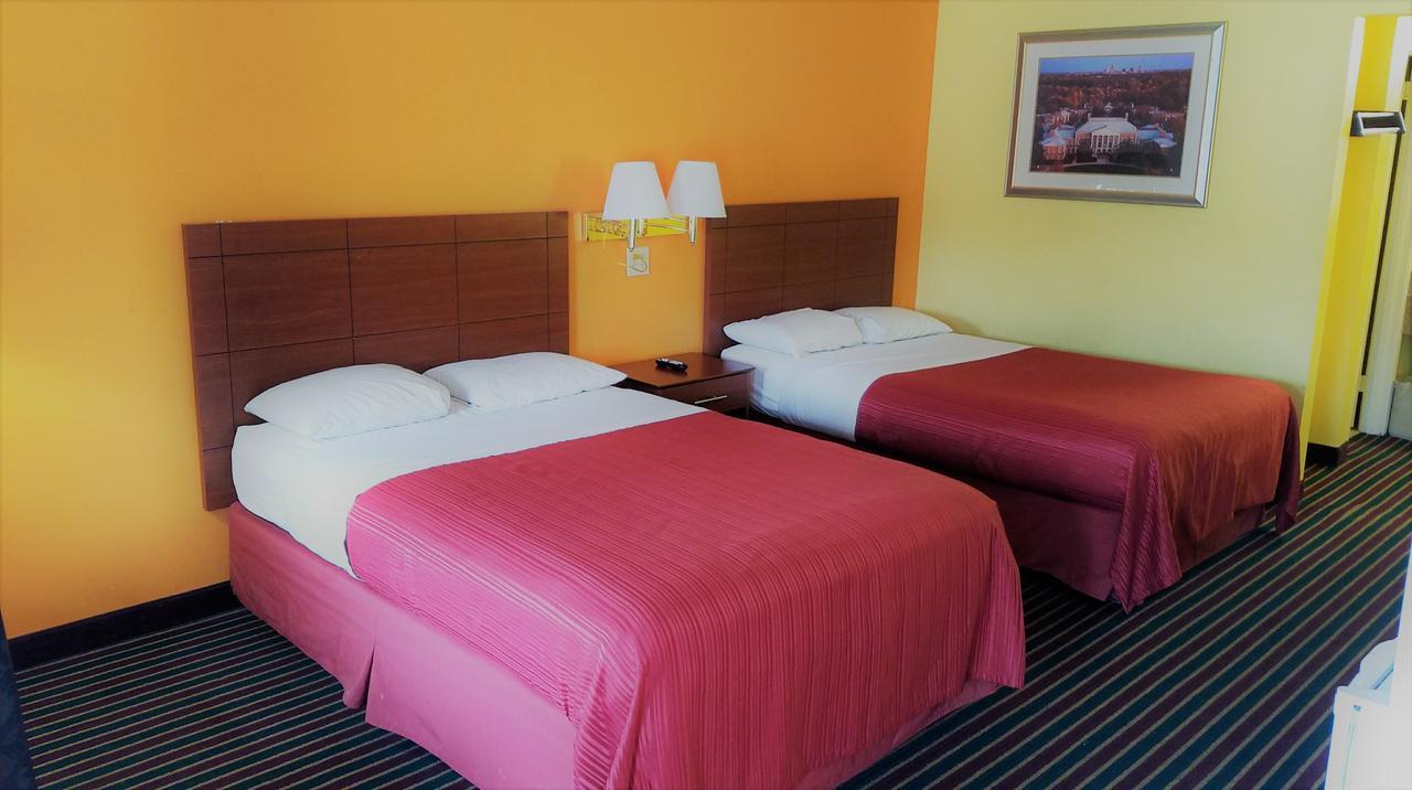 Roadway Inn Troy Екстериор снимка